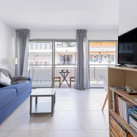 Guestready - Delight Near Moure Rouge Port דירה *